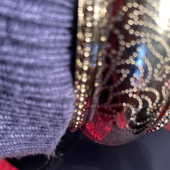 Elegant Silver Bangle Bracelet - Picture 6 of 6